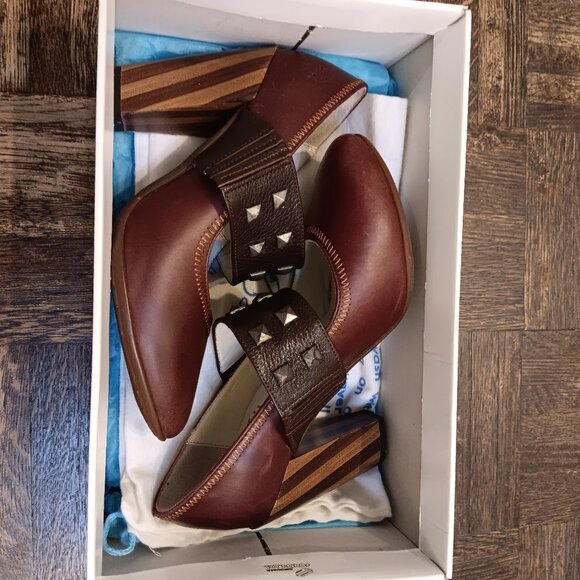 New in Box John Fluevog Blind Faith Kelly Mary Jane heels size 6.5 - Picture 8 of 8